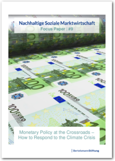 Cover Monetary Policy at the Crossroads – How to Respond to the Climate Crisis