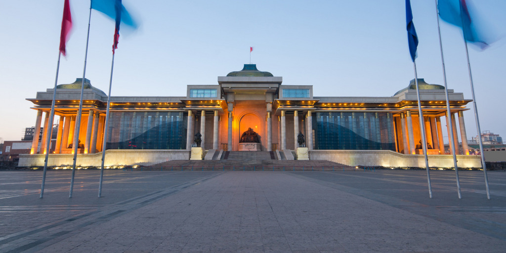 [Translate to English:] Das Parlamentsgebäude in Ulan Bator, Mongolei