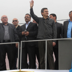 Politicians on a stage - Representatives of the young as well as the traditional opposition at a rally for political freedoms in the outskirts of Baku